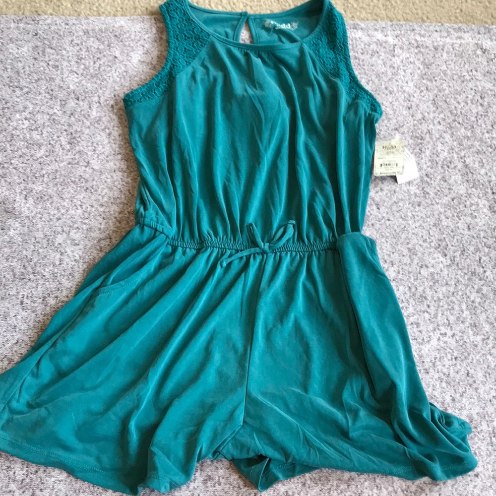 Girls 16. Mudd shorts romper. NWT.